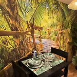 Daire Nouveau - Jungle Sakura - 2p - Center - Clim By Narbana